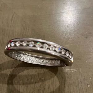 Bangle, silver, czs